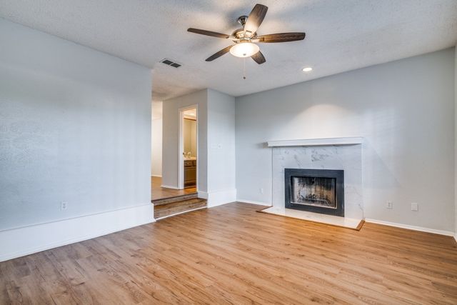 3635 Garden Brook Drive 10100, Farmers Branch, TX 75234