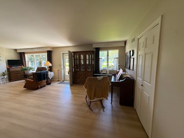 2215 W 18th Street, La Porte, IN 46350