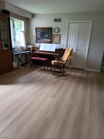 2215 W 18th Street, La Porte, IN 46350