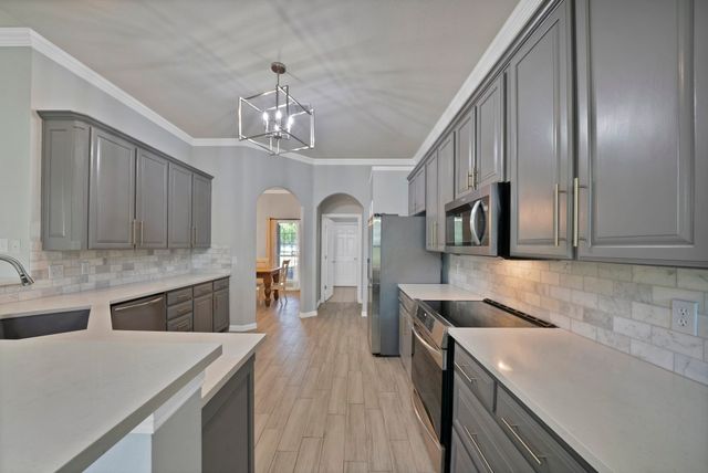 402 Valley View Court, Aledo, TX 76008