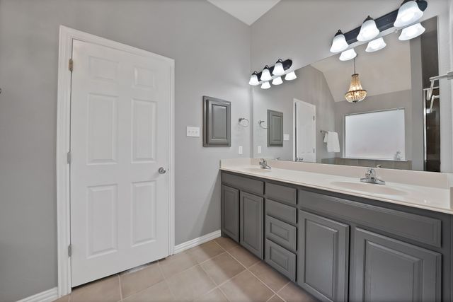 402 Valley View Court, Aledo, TX 76008