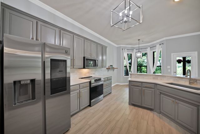 402 Valley View Court, Aledo, TX 76008