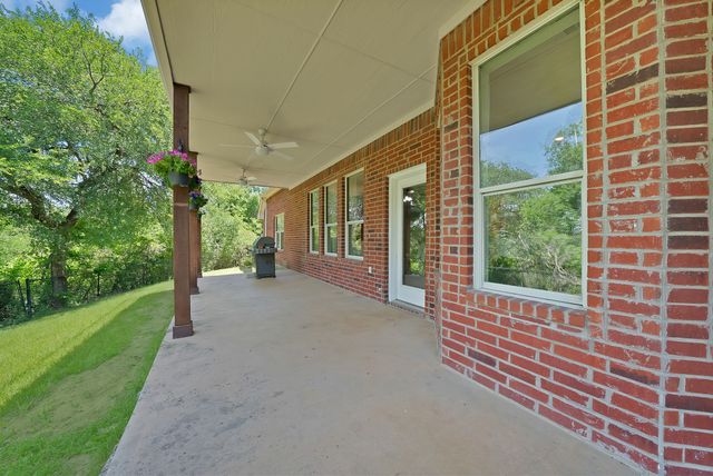 402 Valley View Court, Aledo, TX 76008