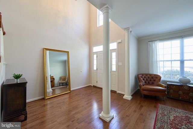 305 MCFARLAND DR, Downingtown, PA 19335