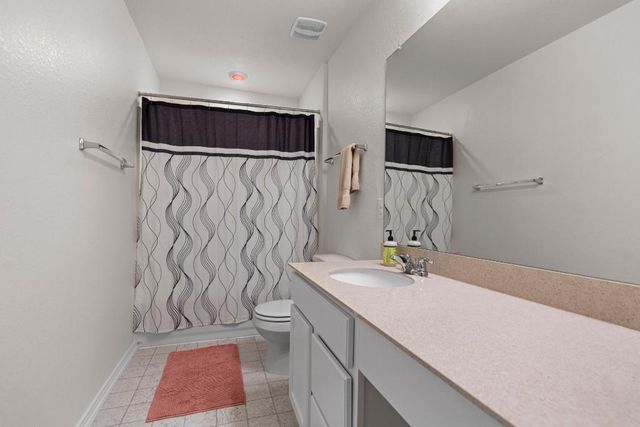 6320 Wagon Spring ST, Del Valle, TX 78617