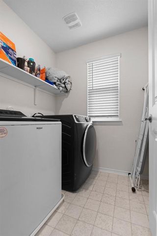 6320 Wagon Spring ST, Del Valle, TX 78617
