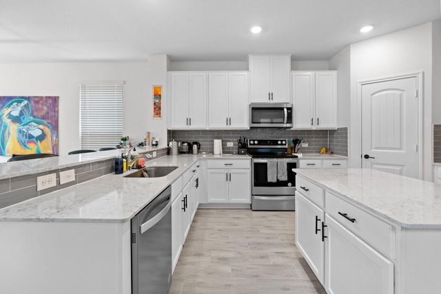 6320 Wagon Spring ST, Del Valle, TX 78617