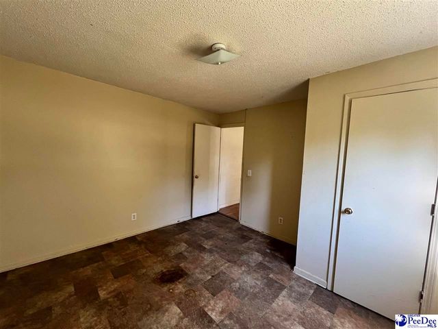 412 E New St, Timmonsville, SC 29161