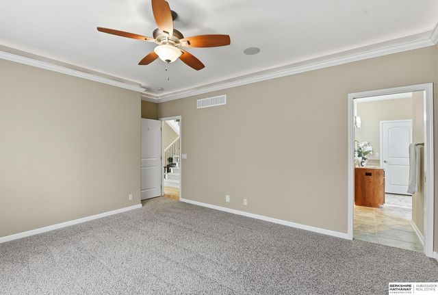 1421 White Pine Circle, Papillion, NE 68046