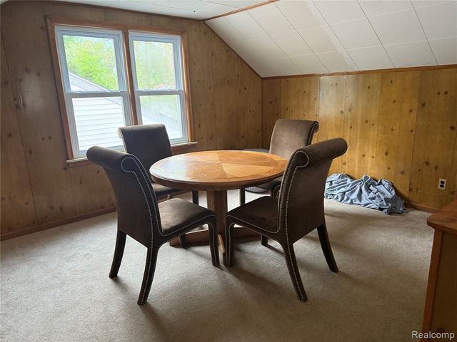 7618 Hazelton Street, Dearborn Heights, MI 48127