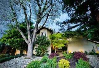 1906 University Park Dr, Sacramento, CA 95825