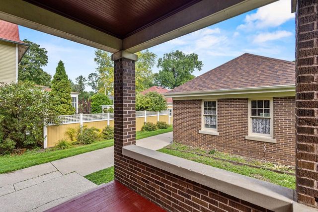 902 Clyman STREET, Watertown, WI 53094