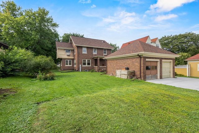 902 Clyman STREET, Watertown, WI 53094