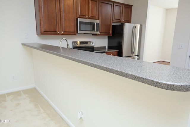 1725 Tw Alexander Drive 404, Durham, NC 27703