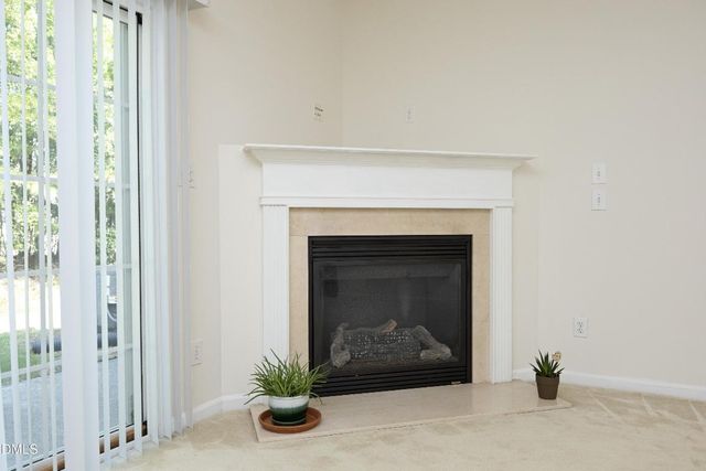 1725 Tw Alexander Drive 404, Durham, NC 27703