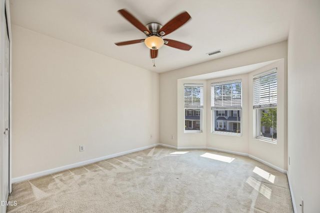 1725 Tw Alexander Drive 404, Durham, NC 27703