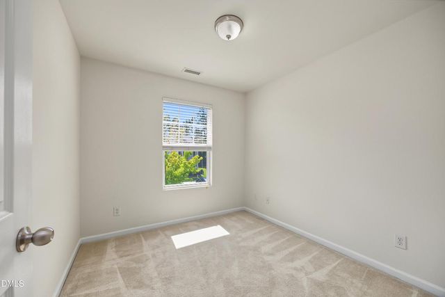1725 Tw Alexander Drive 404, Durham, NC 27703