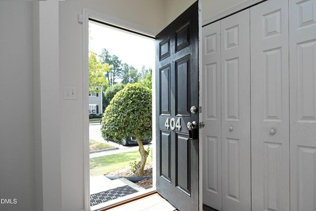 1725 Tw Alexander Drive 404, Durham, NC 27703