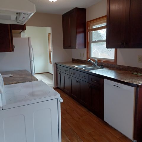 11816 Jersey Avenue N, Champlin, MN 55316