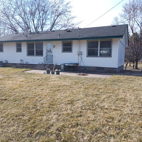 11816 Jersey Avenue N, Champlin, MN 55316