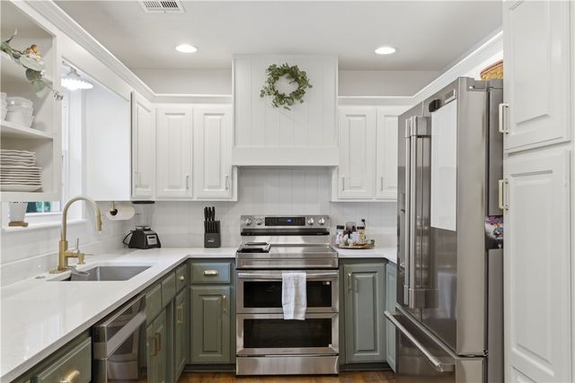 14842 Elkhorn Springs Road, Fayetteville, AR 72704