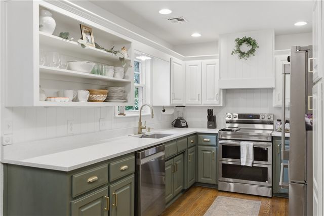 14842 Elkhorn Springs Road, Fayetteville, AR 72704