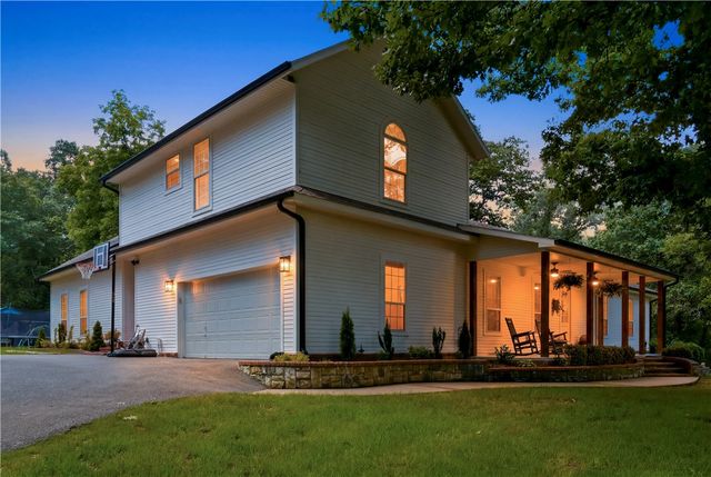 14842 Elkhorn Springs Road, Fayetteville, AR 72704