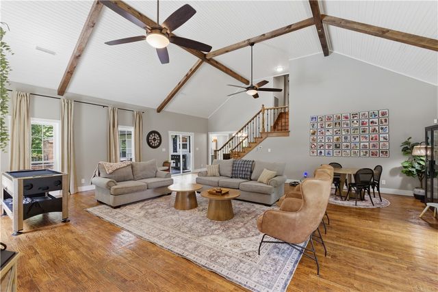 14842 Elkhorn Springs Road, Fayetteville, AR 72704