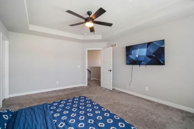 W148N10450 Blackbird POINT, Germantown, WI 53022