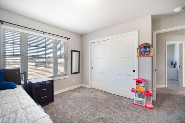 W148N10450 Blackbird POINT, Germantown, WI 53022