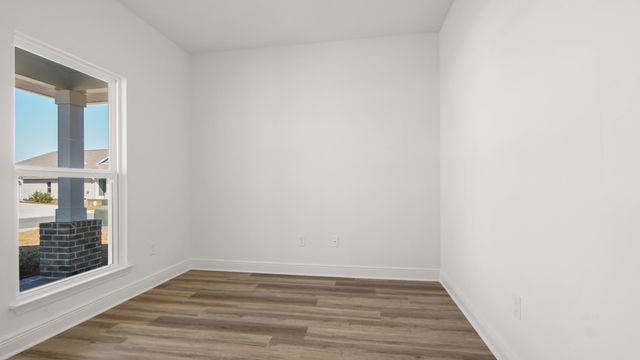 76 Grass Owl Loop, Freeport, FL 32439