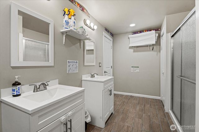 5537 S 119th St, Seattle, WA 98178