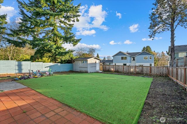 5537 S 119th St, Seattle, WA 98178