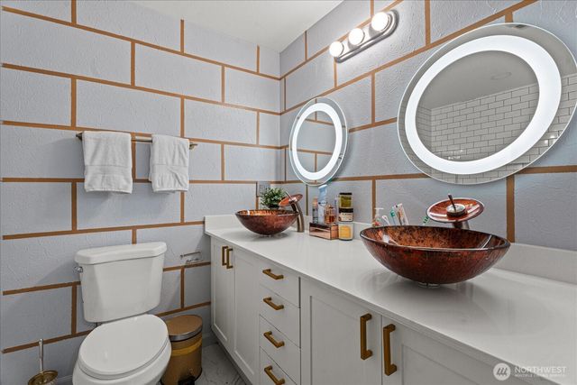 5537 S 119th St, Seattle, WA 98178