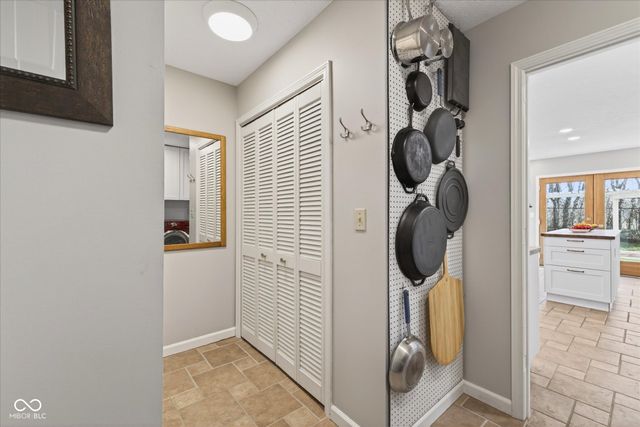 2880 N Andy Way, Bloomington, IN 47404