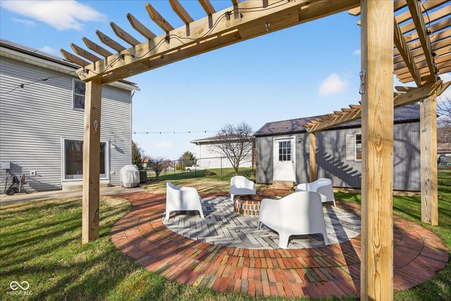 2880 N Andy Way, Bloomington, IN 47404