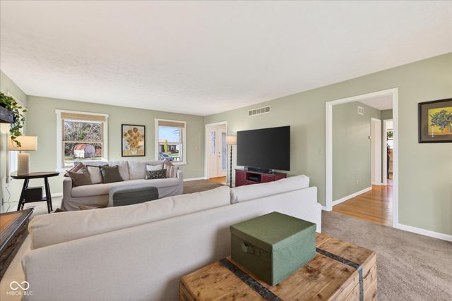 2880 N Andy Way, Bloomington, IN 47404