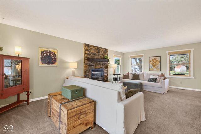 2880 N Andy Way, Bloomington, IN 47404