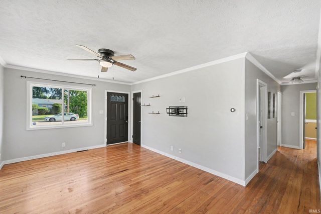 2734 Anzio Avenue, South Bend, IN 46615