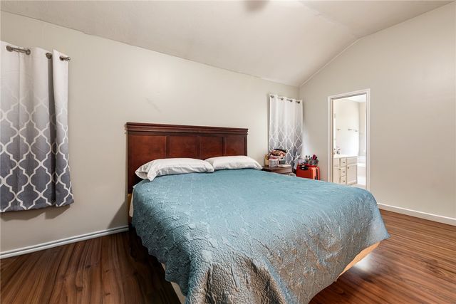 1711 Beaver Pond Court, Bryan, TX 77807