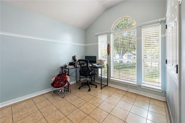 1711 Beaver Pond Court, Bryan, TX 77807