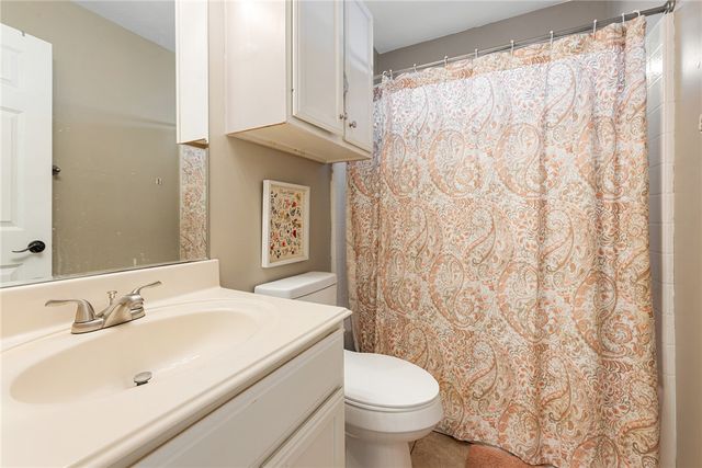 1711 Beaver Pond Court, Bryan, TX 77807