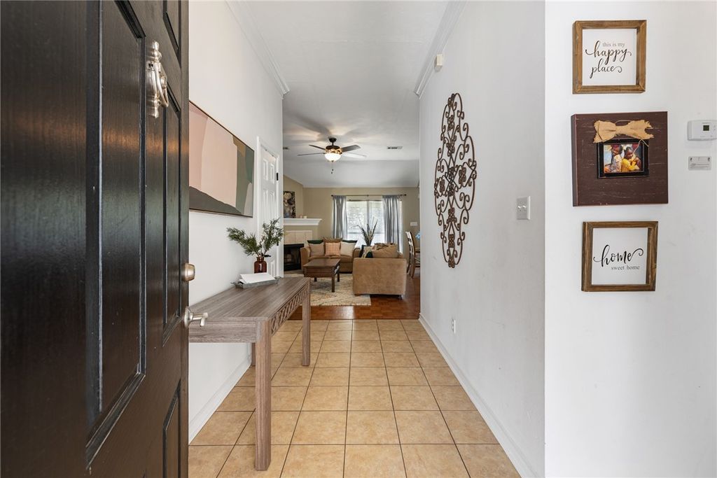1711 Beaver Pond Court, Bryan, TX 77807 — photo 5