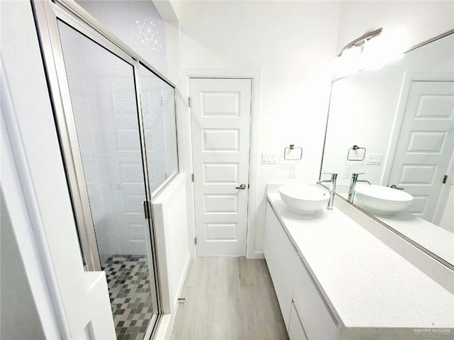 2201 S Pamplona Street 4, Pharr, TX 78577