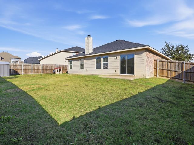 1613 Grassy View Drive, Fort Worth, TX 76177