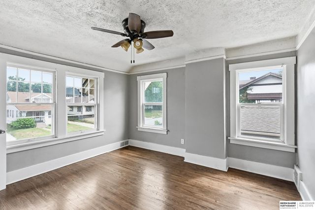 2579 Mary Street, Omaha, NE 68112