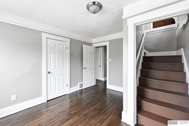 2579 Mary Street, Omaha, NE 68112