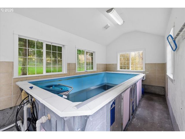 20205 Ne 49TH St, Vancouver, WA 98682