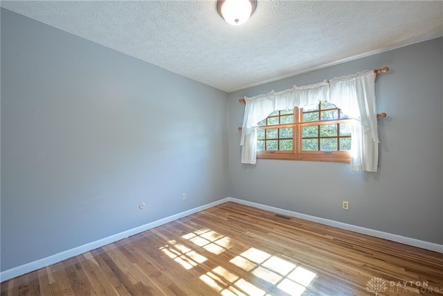 2447 Hemphill Road, Kettering, OH 45440