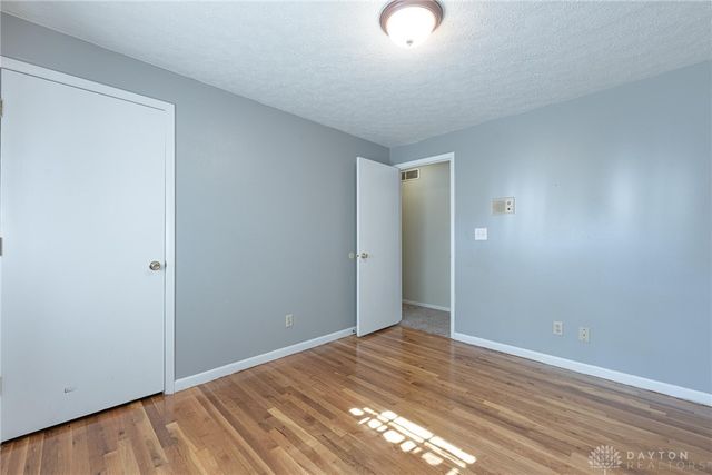 2447 Hemphill Road, Kettering, OH 45440